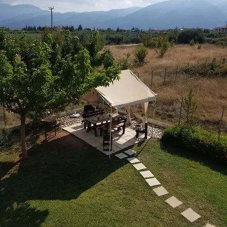 Plaka Luxury
