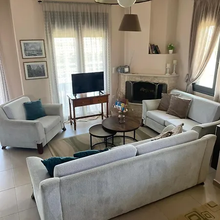 Plaka Luxury