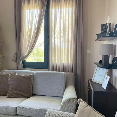 Plaka Luxury Литохоро