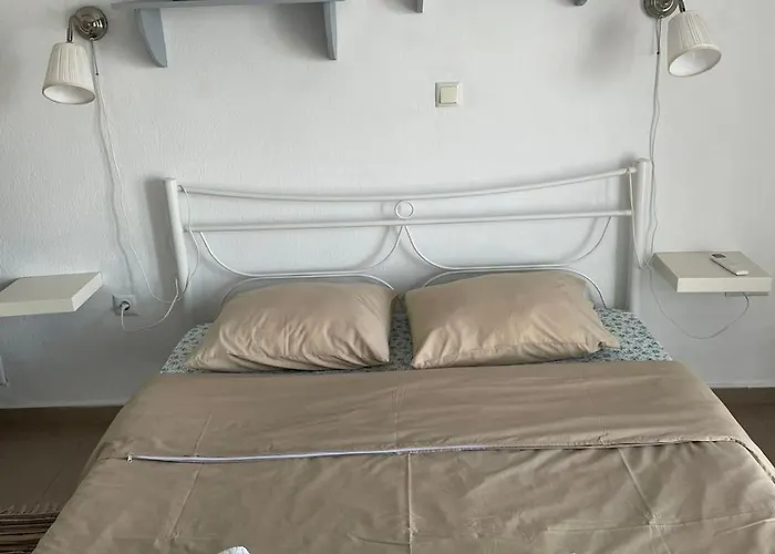 Plaka Luxury Villa